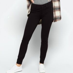 Liverpool Jacqueline Skinny Black Pants.  Comfy, stretchy fabric.